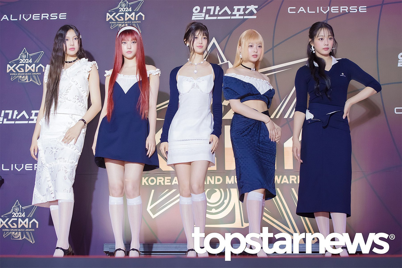 Các cô gái tự tin thả dáng, thần thái thăng hạng sau 2 năm ra mắt. Các cô gái tự tin thả dáng, thần thái thăng hạng sau 2 năm ra mắt.