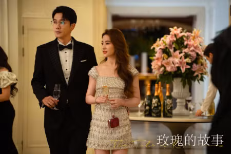 Chênh lệch chiều cao đẹp như mơ cùng nhan sắc lẫn phản ứng hóa học "bùng nổ" của cặp Quốc Đống - Diệc Mai thậm chí còn làm khán giả "chèo thuyền bất chấp".
