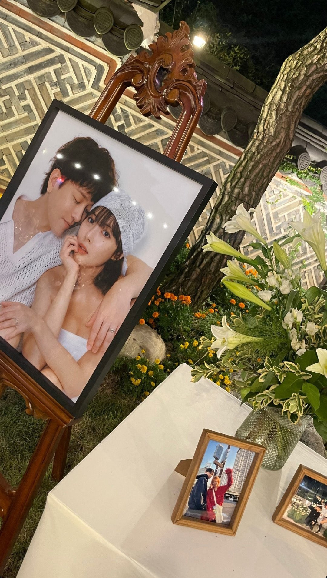 Khu vực ảnh cưới siêu đáng yêu của cặp đôi. Khu vực ảnh cưới siêu đáng yêu của cặp đôi.