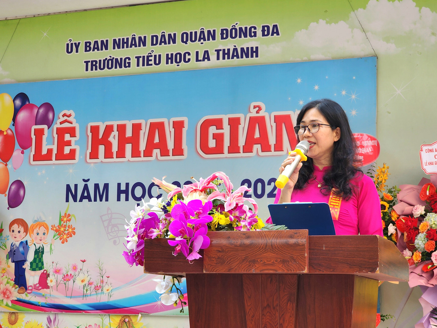 Mặc nắng nóng, tween Tiểu học La Thành vẫn hết mình đón lễ khai giảng năm học mới ảnh 16