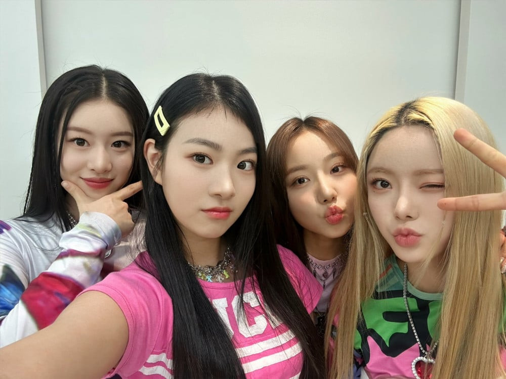 Các nữ thần tượng cũng khẳng định ATTRAKT đã làm tổn hại danh dự của họ trước truyền thông. Các nữ thần tượng cũng khẳng định ATTRAKT đã làm tổn hại danh dự của họ trước truyền thông.