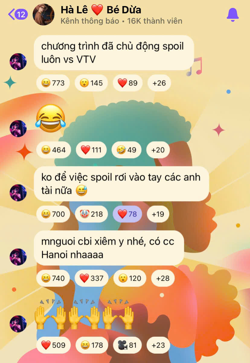 Phản ứng hài hước của "anh tài" Hà Lê và Bùi Công Nam khi concert Hà Nội được hé lộ trước dự kiến.