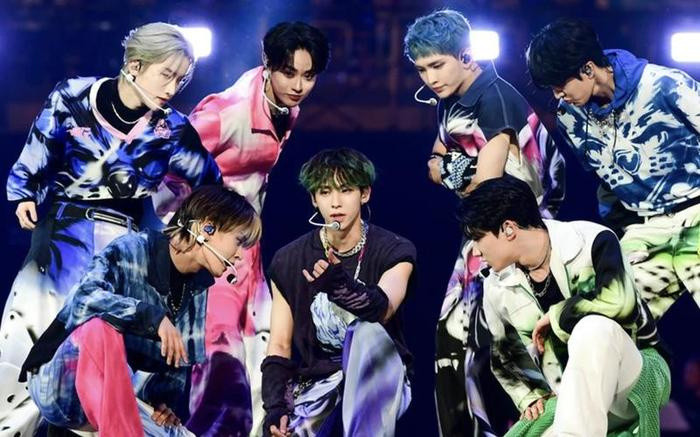 Đây sẽ là lần thứ 2 nhóm về Việt Nam biểu diễn, và lần đầu tiên với một concert riêng. Đây sẽ là lần thứ 2 nhóm về Việt Nam biểu diễn, và lần đầu tiên với một concert riêng.