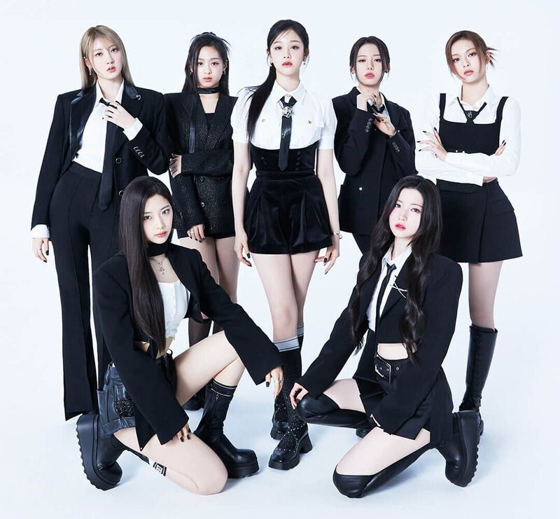 Từ đầu năm đến nay, 7 cô gái nhóm BABYMONSTER chăm chỉ thực hiện chuyến lưu diễn toàn cầu đầu tiên mang tên HELLO MONSTERS.