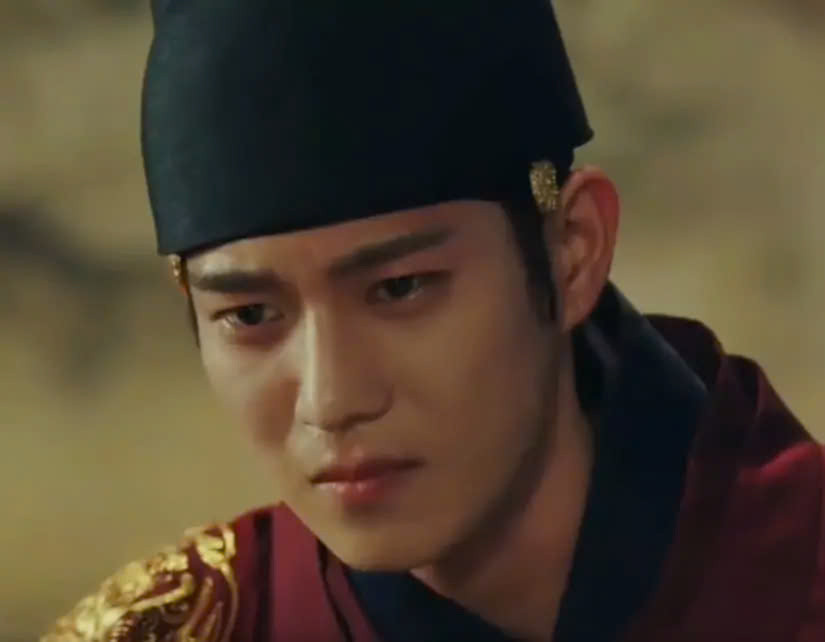 Kim Young Dae nhận nhiều phản hồi trái chiều về diễn xuất khi "khóc không thành" trong những phân đoạn đòi hỏi nhiều cảm xúc. Kim Young Dae nhận nhiều phản hồi trái chiều về diễn xuất khi "khóc không thành" trong những phân đoạn đòi hỏi nhiều cảm xúc.