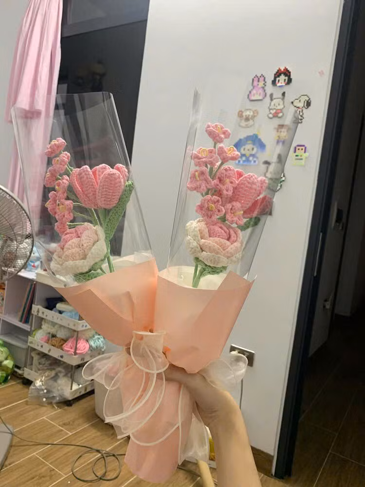"Những nàng Tấm" khéo tay tranh thủ bán sản phẩm mình làm ra để kiếm thêm tiền trang trải nhu cầu cá nhân ở tuổi trưởng thành. (Ảnh: Threads:_a.nang27.tz) "Những nàng Tấm" khéo tay tranh thủ bán sản phẩm mình làm ra để kiếm thêm tiền trang trải nhu cầu cá nhân ở tuổi trưởng thành. (Ảnh: Threads:_a.nang27.tz)