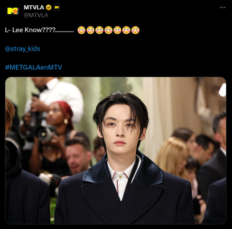 Lee Know trở thành "cây hút fan" của sự kiện hôm nay với diện mạo điển trai như hoàng tử, đến ngay cả kênh truyền hình MTV cũng "đổ đứ đừ". Lee Know trở thành "cây hút fan" của sự kiện hôm nay với diện mạo điển trai như hoàng tử, đến ngay cả kênh truyền hình MTV cũng "đổ đứ đừ".