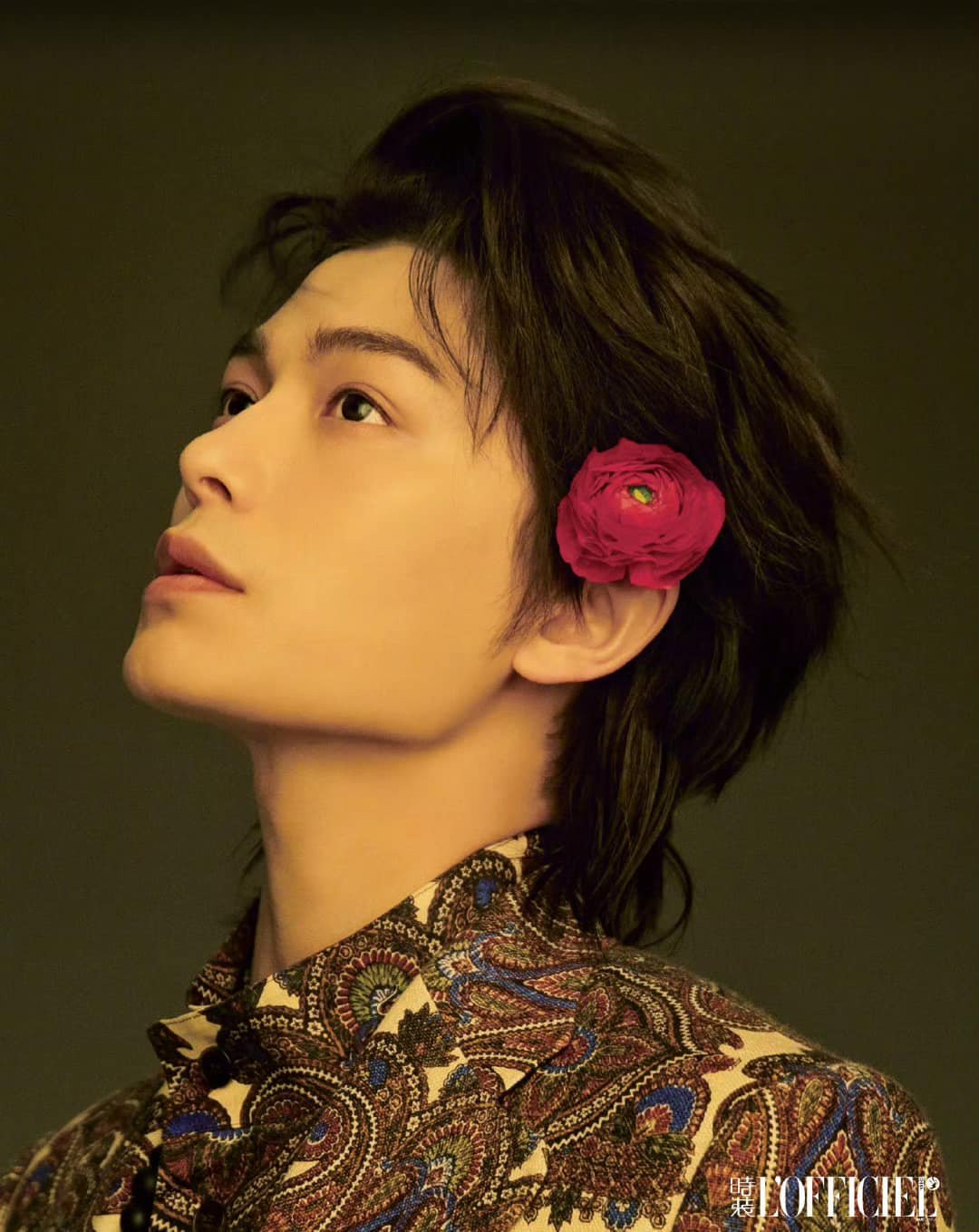 Nam diễn viên ghi điểm về phong cách thời trang, thần thái, biểu cảm và khả năng "cân đồ" tới từ các thương hiệu xa xỉ.