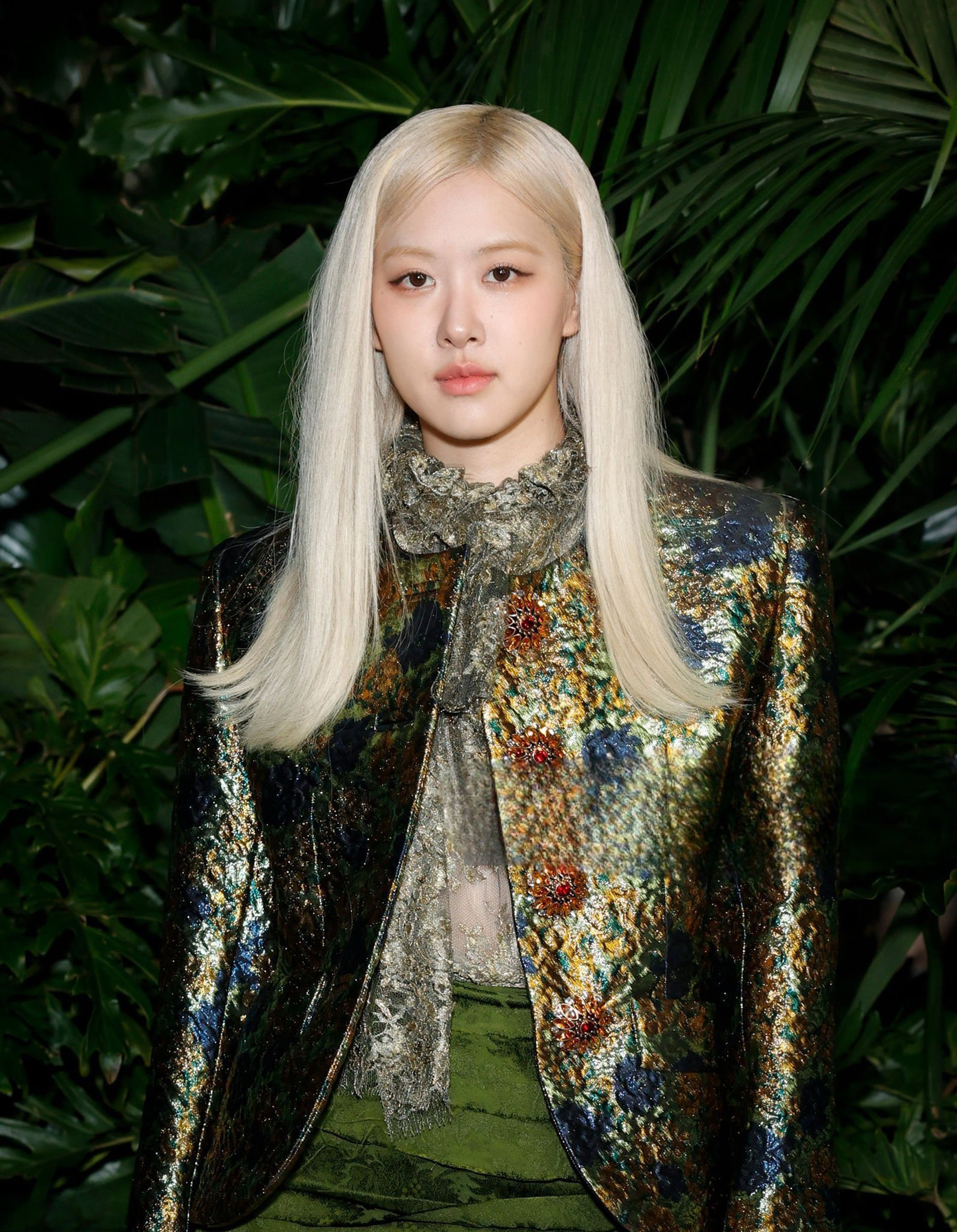 Người hâm mộ lẫn giới mộ điệu đều kỳ vọng vào màn lên đồ của các cô gái tại sự kiện. Người hâm mộ lẫn giới mộ điệu đều kỳ vọng vào màn lên đồ của các cô gái tại sự kiện.