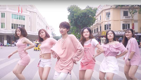 và có phần gầy gò của Hanbin trước khi trở thành thực tập sinh K-Pop...