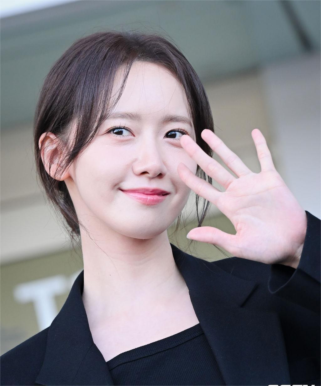 Cận cảnh nhan sắc "không tuổi" của mỹ nhân nhà SM. Cận cảnh nhan sắc "không tuổi" của mỹ nhân nhà SM.