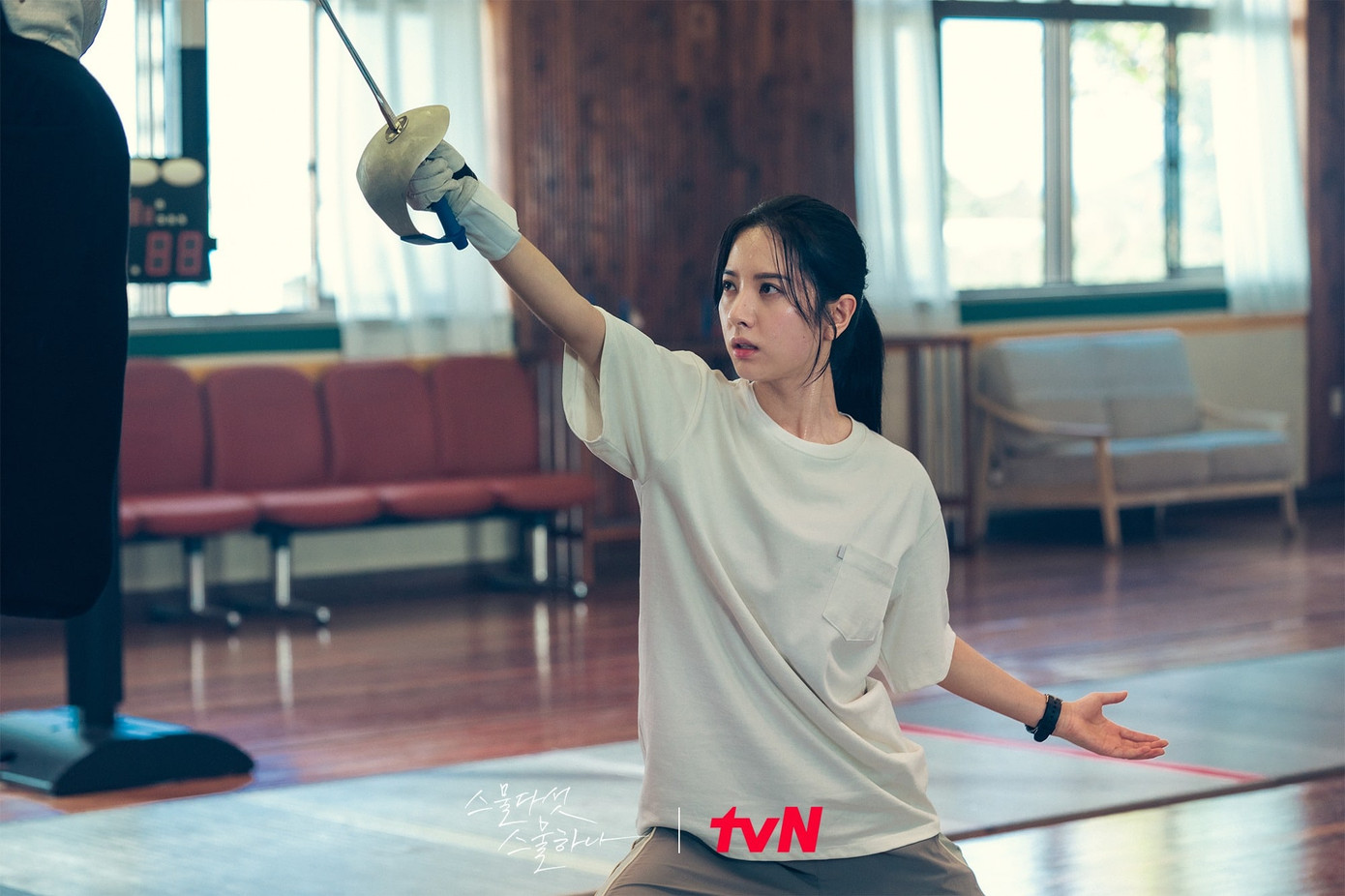 Vai diễn trong Tuổi 25, Tuổi 21 giúp Bona nhận được nhiều lời khen ngợi về diễn xuất. Vai diễn trong Tuổi 25, Tuổi 21 giúp Bona nhận được nhiều lời khen ngợi về diễn xuất.