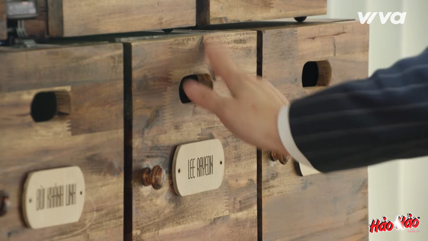 Minuk đã lựa chọn Rayeon qua ấn tượng đầu tiên. Minuk đã lựa chọn Rayeon qua ấn tượng đầu tiên.