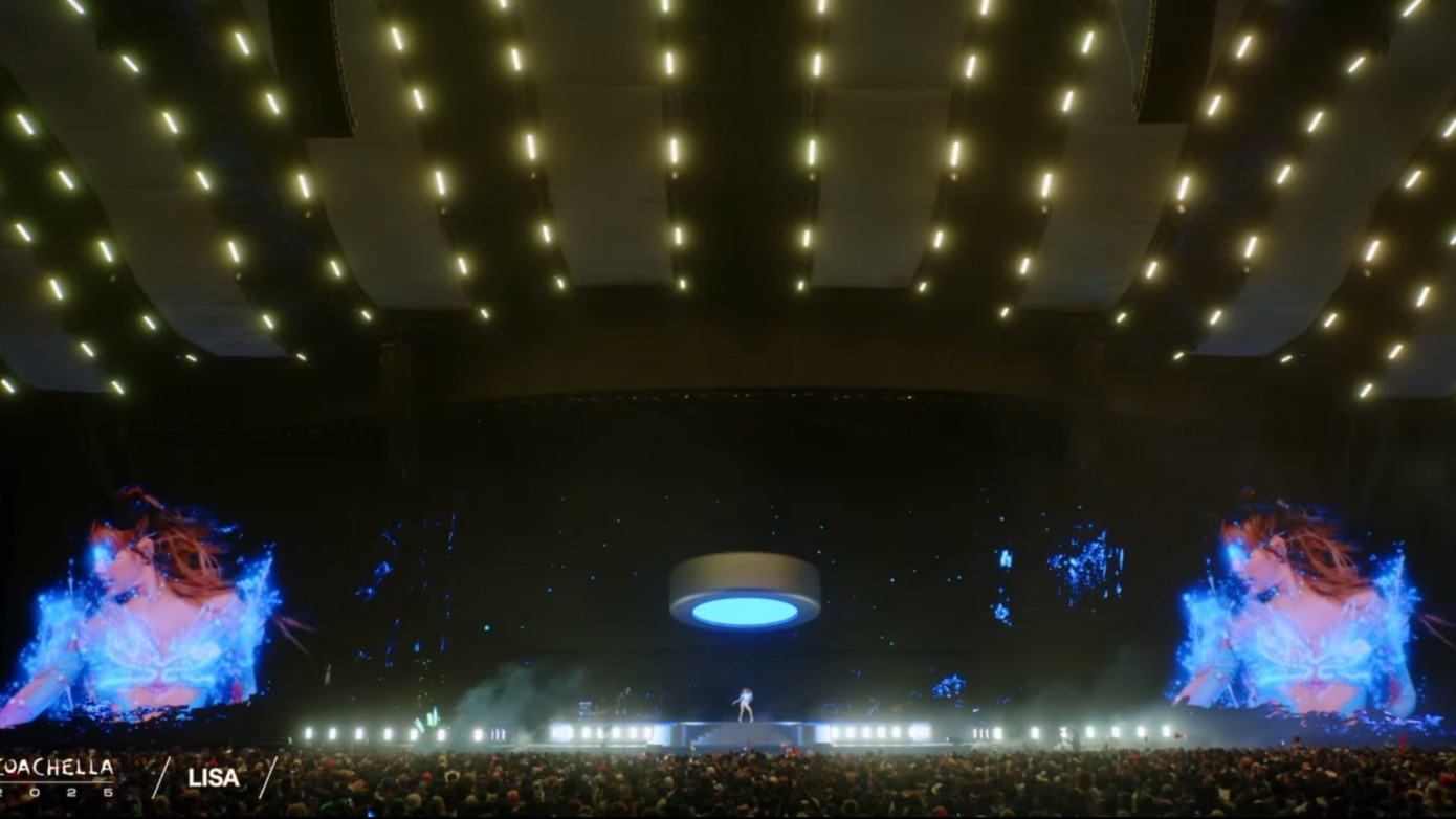 Phần hình ảnh LED trên sân khấu được nâng cấp với hiệu ứng đặc biệt, mang đến trải nghiệm thị giác sống động hơn cho khán giả có mặt trực tiếp. Phần hình ảnh LED trên sân khấu được nâng cấp với hiệu ứng đặc biệt, mang đến trải nghiệm thị giác sống động hơn cho khán giả có mặt trực tiếp.