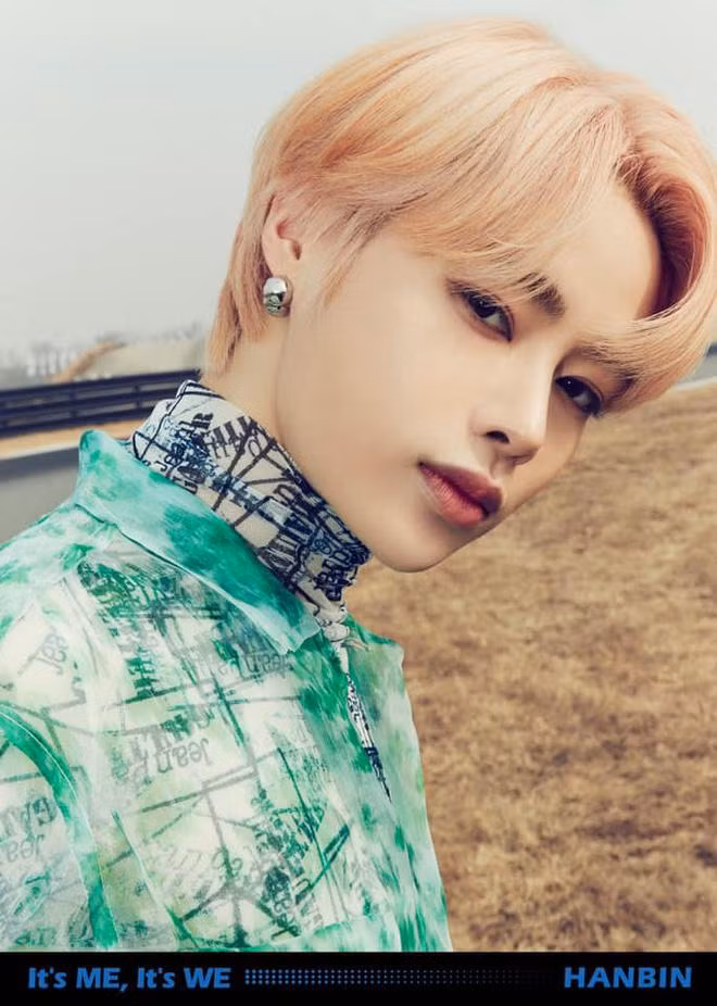 …thần thái của nam idol người Việt ngày càng cuốn hút.