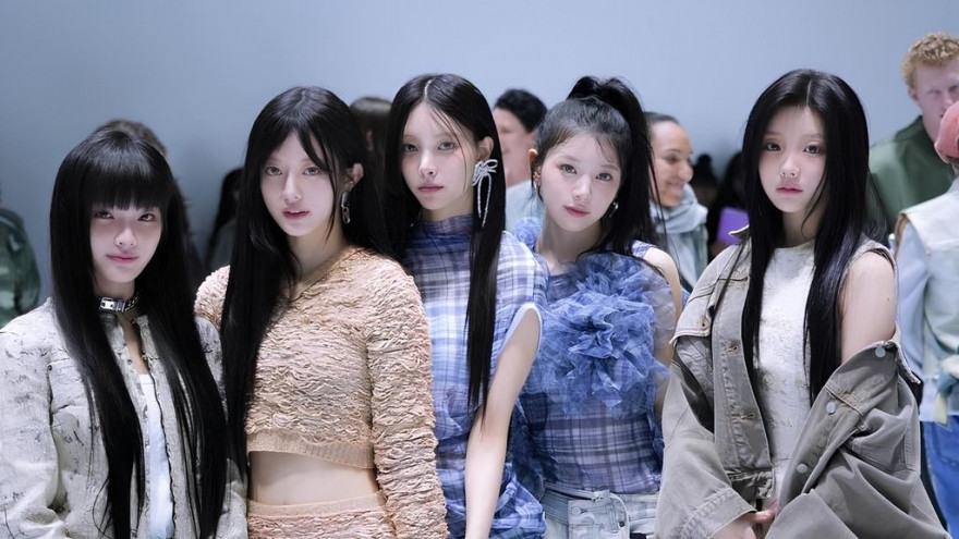 Dù Gen 5 vẫn chưa được công chúng công nhận đã mở ra, nhưng truyền thông Hàn đã đặt niềm tin vào sự phát triển của ILLIT ở thế hệ thứ 5 của K-Pop. Dù Gen 5 vẫn chưa được công chúng công nhận đã mở ra, nhưng truyền thông Hàn đã đặt niềm tin vào sự phát triển của ILLIT ở thế hệ thứ 5 của K-Pop.