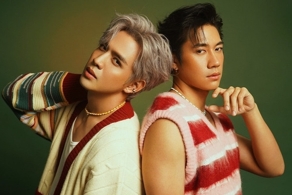 Film và Jam cũng lọt vào danh sách đề cử Nam diễn viên nước ngoài được yêu thích nhất. Film và Jam cũng lọt vào danh sách đề cử Nam diễn viên nước ngoài được yêu thích nhất.