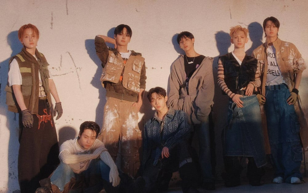 Như vậy, ngoại trừ main dancer Hwarang, chỉ có 6 thành viên TEMPEST tham gia các hoạt động quảng bá trên chương trình âm nhạc, tham gia show giải trí, gặp gỡ người hâm mộ. Như vậy, ngoại trừ main dancer Hwarang, chỉ có 6 thành viên TEMPEST tham gia các hoạt động quảng bá trên chương trình âm nhạc, tham gia show giải trí, gặp gỡ người hâm mộ.