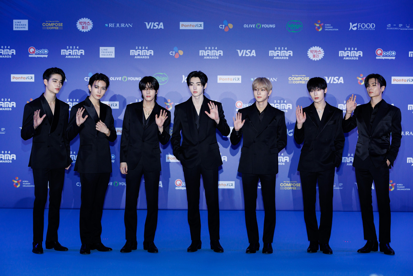 "Visual" dàn mỹ nam của HYPE và YG. "Visual" dàn mỹ nam của HYPE và YG.