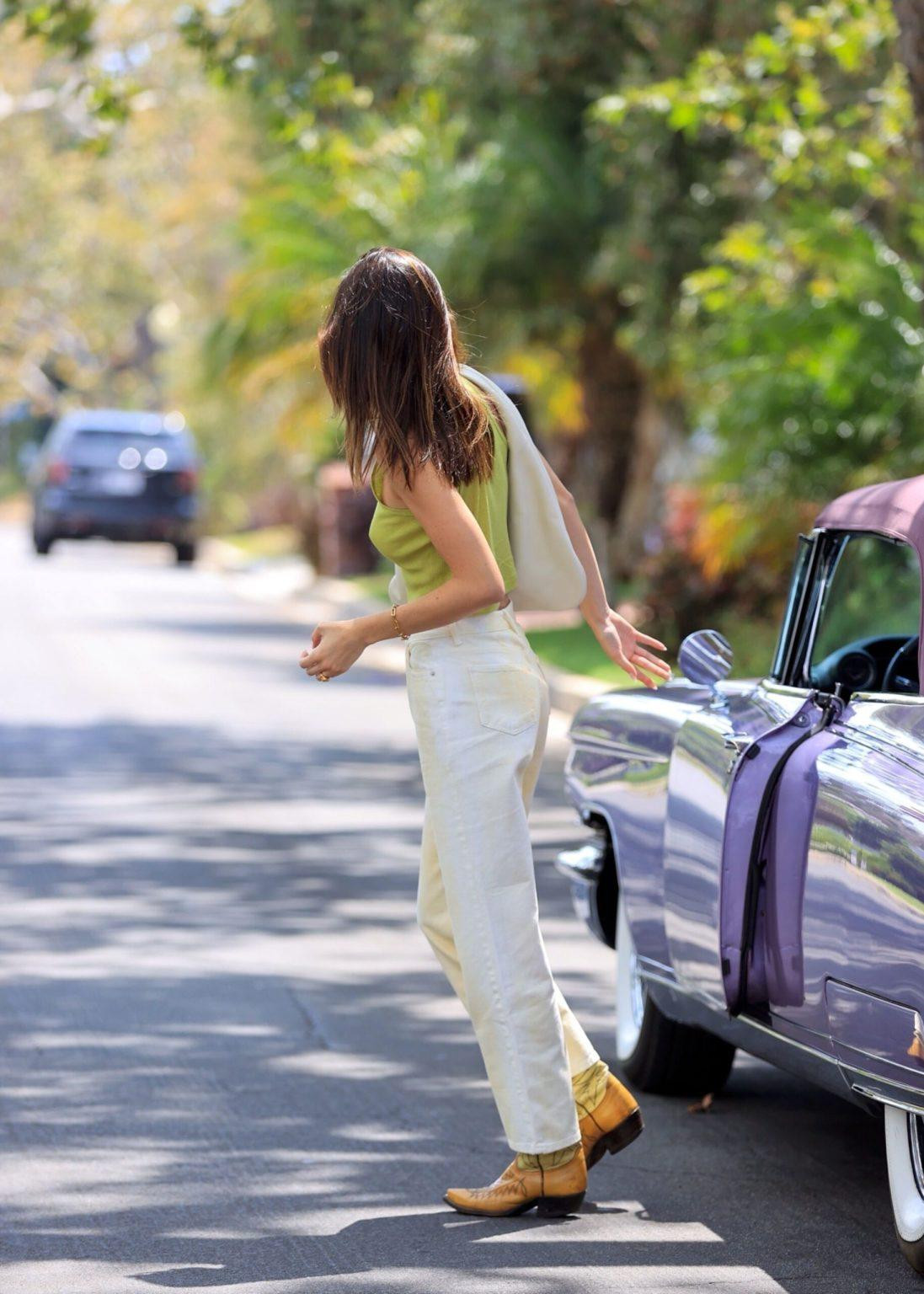 Mỹ nhân 9x là siêu mẫu đắt giá nhất thế giới trong nhiều năm. Theo Dailymail, ước tính thu nhập của Kendall Jenner hiện tại khoảng 45 triệu USD/năm.