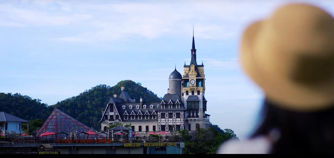 Ngoài thời tiết khí hậu đặc sắc, Tam Đảo còn có những điểm nhấn kiến trúc đặc biệt