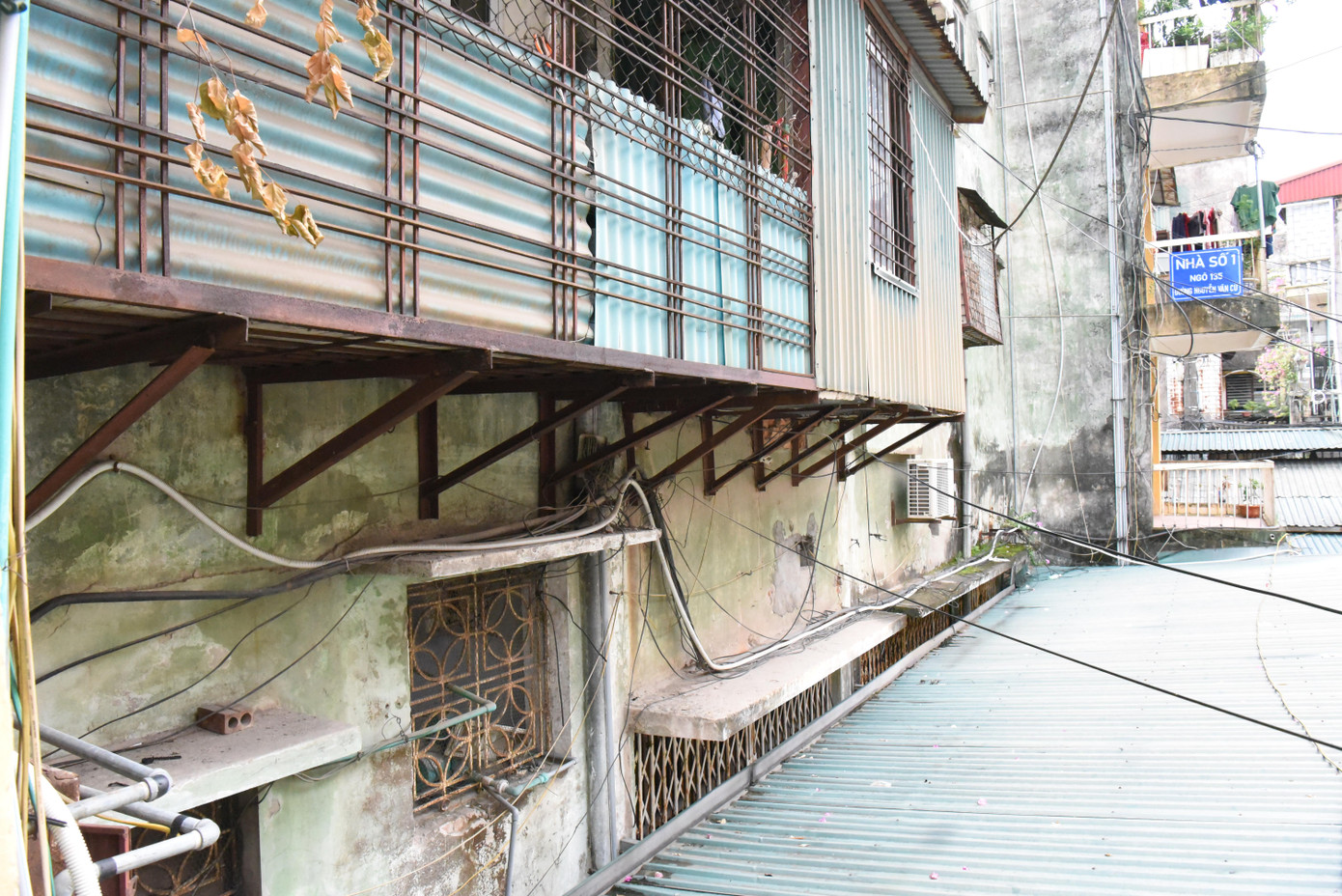 Quận Long Biên cũng là đơn vị chủ trì tổ chức lựa chọn chủ đầu tư dự án theo quy định