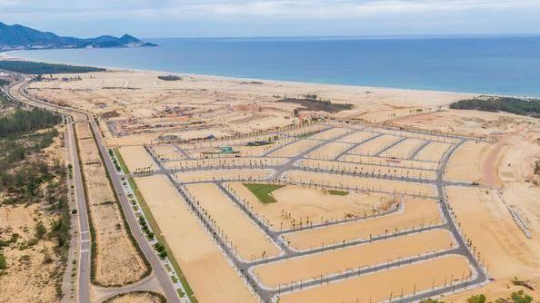 Giá đất nền ven biển đang giảm theo xu hướng chung của thị trường. (Ảnh minh họa)