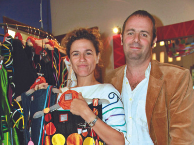 Hai vợ chồng Diego và Laura đã có 9 năm êm đềm ở Hà Nội. Ảnh: Toan Toan. Hai vợ chồng Diego và Laura đã có 9 năm êm đềm ở Hà Nội. Ảnh: Toan Toan