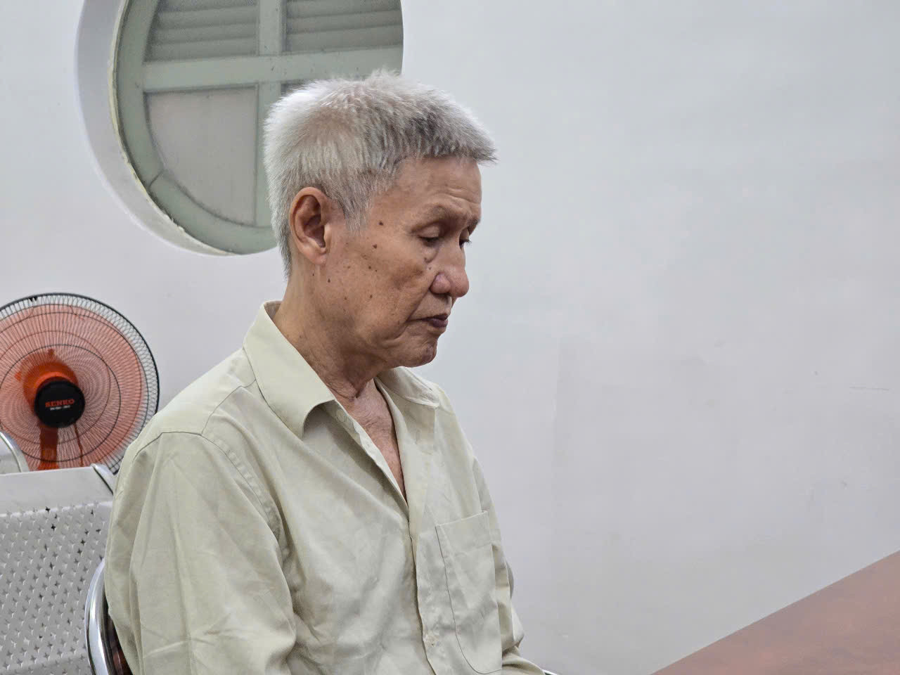 U80 - cử nhân nhạc viện - bị cáo Nguyễn Tấn Phát tại tòa án.