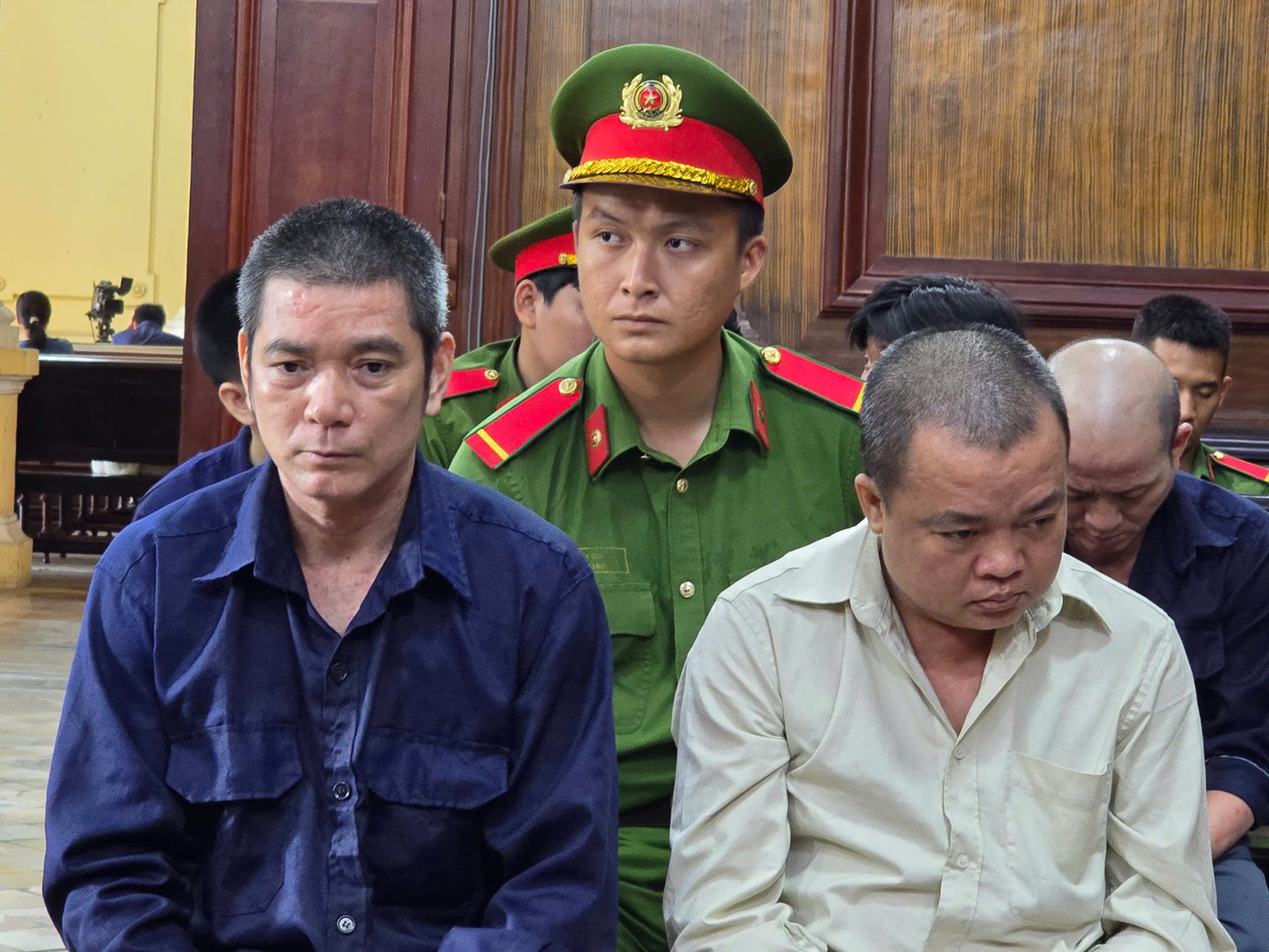 Các bị cáo tại phiên tòa.