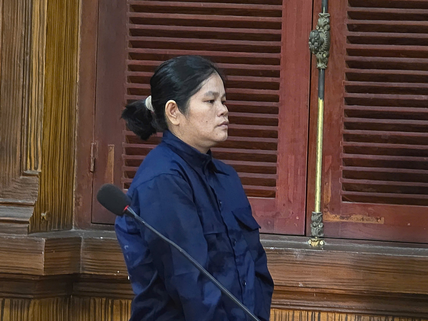 Bị cáo Trần Thị Bé Mười tại phiên tòa.