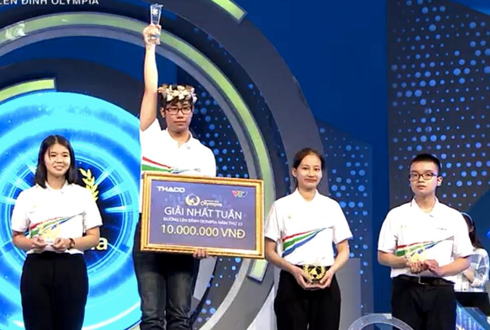 Minh Phú giành được vòng nguyệt quế Minh Phú giành được vòng nguyệt quế