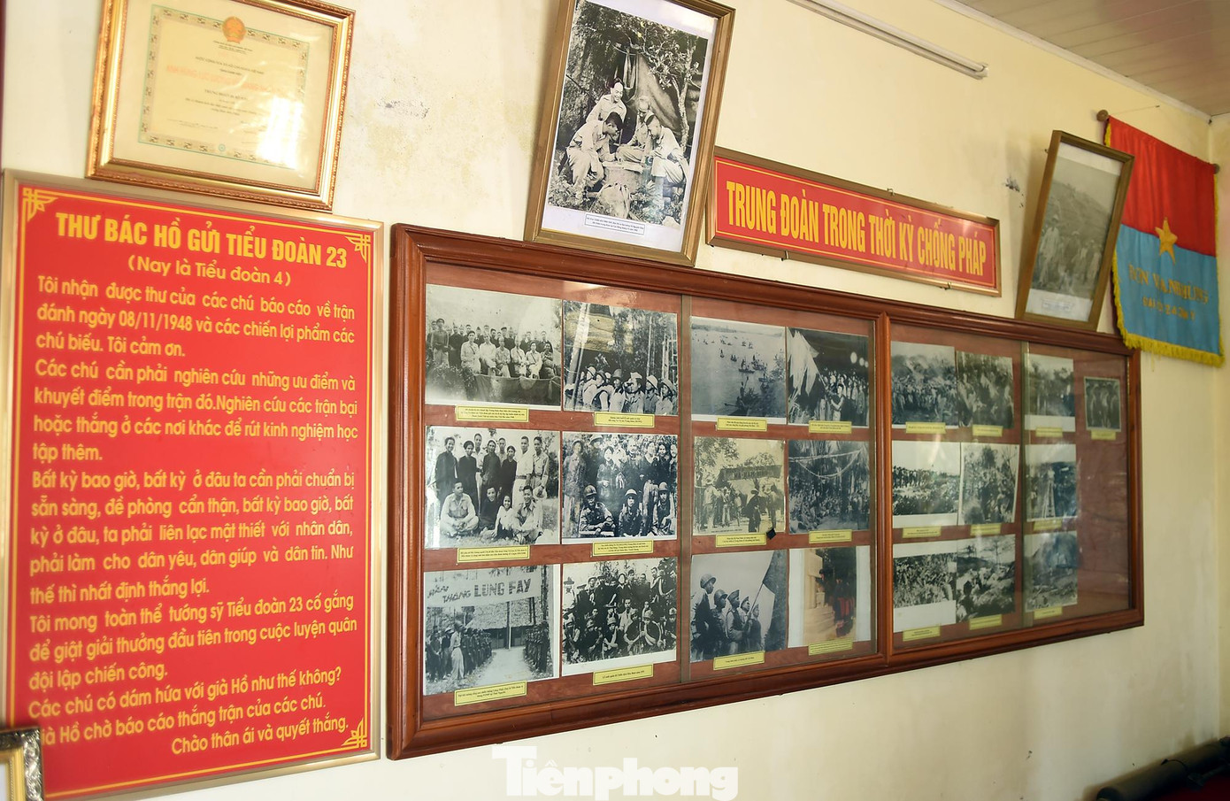 Một góc hình ảnh tư liệu phòng truyền thống Trung đoàn 88. Ảnh: Xuân Tùng