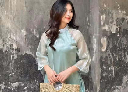 Bạn Nguyễn Đình Nguyệt Hà- Sinh viên Học viện Ngân hàng Bạn Nguyễn Đình Nguyệt Hà- Sinh viên Học viện Ngân hàng