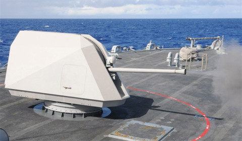 Vũ khí trên tàu gồm 4 tên lửa gây nhiễu SRBOC, 1 pháo hạm Mk110 Bofors 57mm của BAE Systems, tầm bắn 17km, tốc độ bắn 4 phát/giây với cơ số đạn 400 viên; 2 khẩu pháo 2 nòng Bushmaster II Mk44 30mm và 4 khẩu đại liên làm nhiệm vụ đánh chặn máy bay tầm thấp, tên lửa hành trình. Theo thông tin trên website của hãng hãng Lockheed Martin, thiết kế trước đây của LSC-1 có sử dụng “hệ thống tác chiến tương lai” XM501, với 2 loại tên lửa hạm đối đất LAM và MK-31PAM nhưng đã bị hủy bỏ (hệ thống này sau được trang bị trên lớp tàu LSC “Independence”)