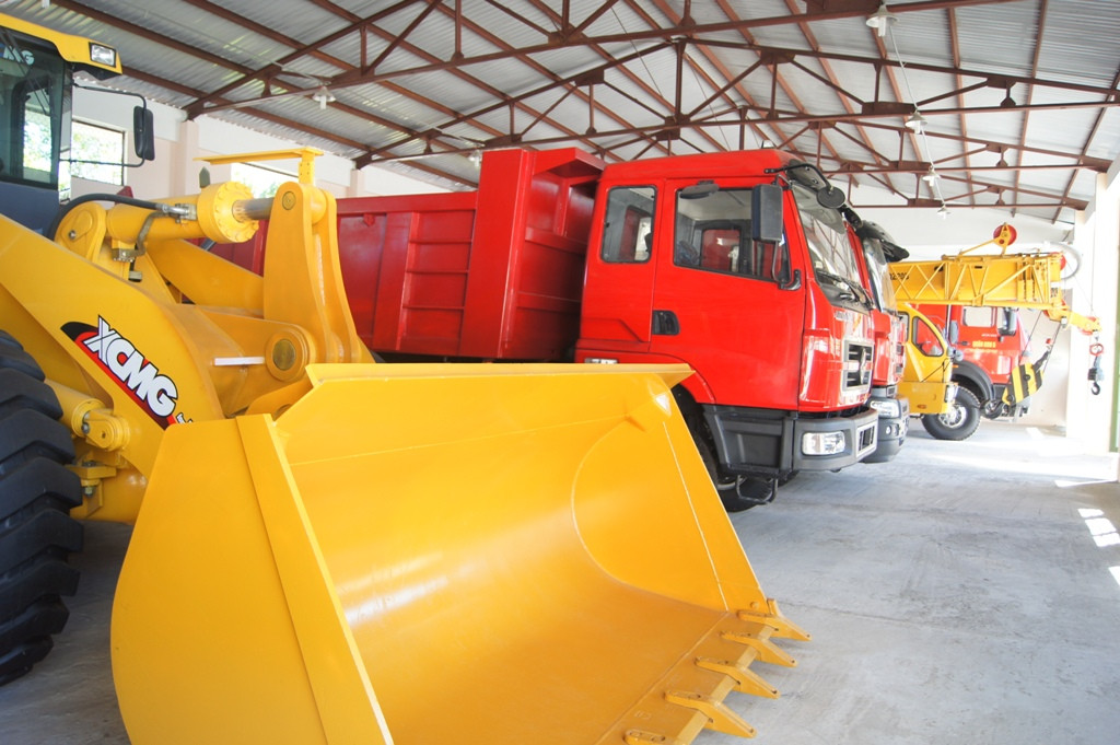 Một số phương tiện hiện đại phục vụ công tác cứu hộ, cứu nạn và thi công công trình của Lữ đoàn 270