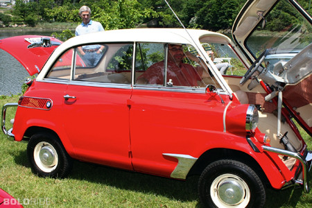 Một chiếc BMW Isetta 1959 nguyên bản