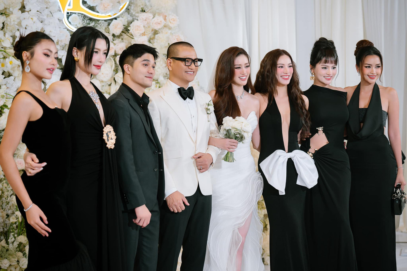 Dàn người đẹp tham dự đám cưới của Khánh Vân. Dàn người đẹp tham dự đám cưới của Khánh Vân.