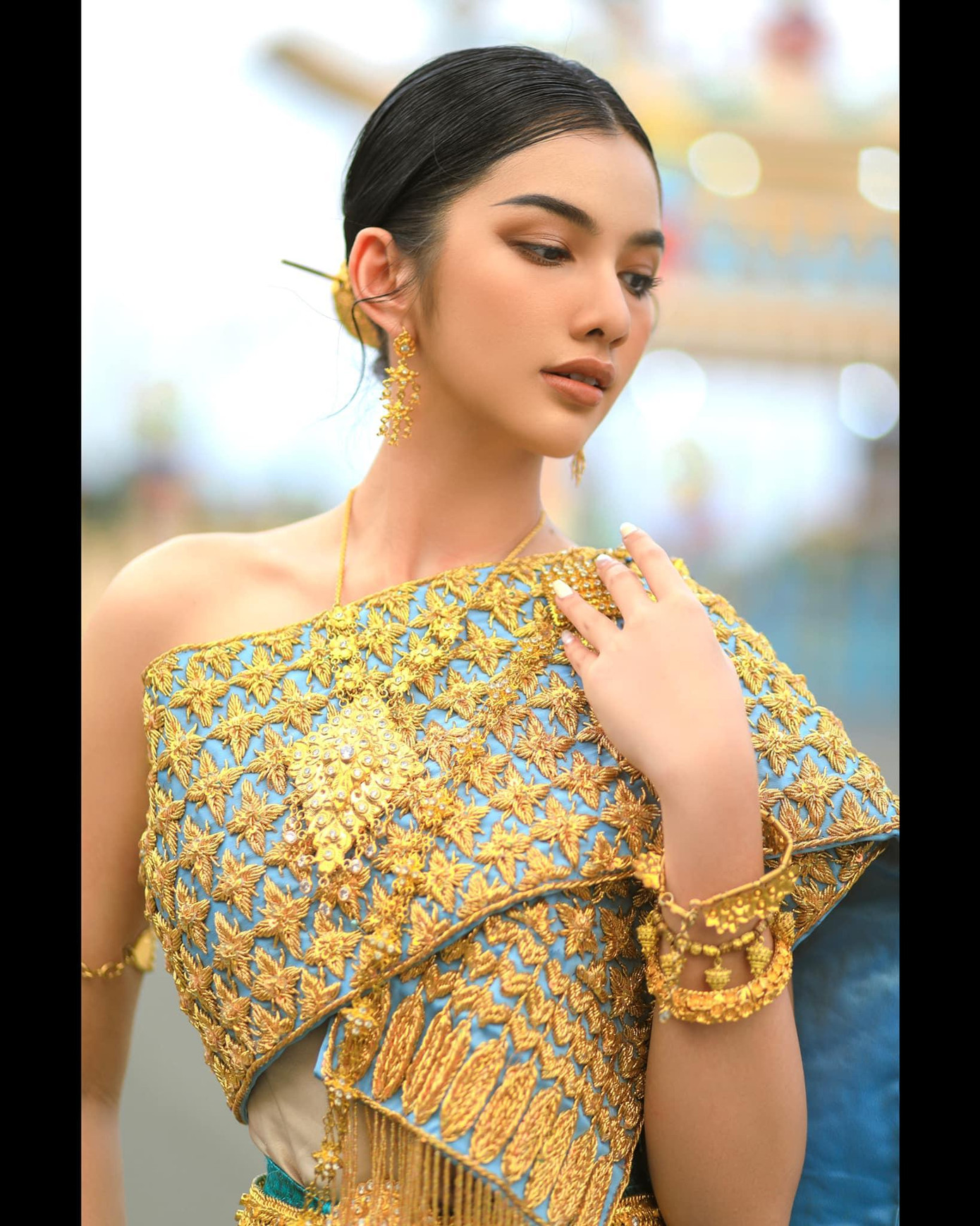 Nhan sắc xinh đẹp và kiêu sa của Cẩm Đan khiến fans ngưỡng mộ.