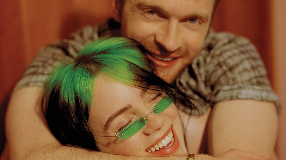 Billie cùng anh trai Finneas O'Connell.