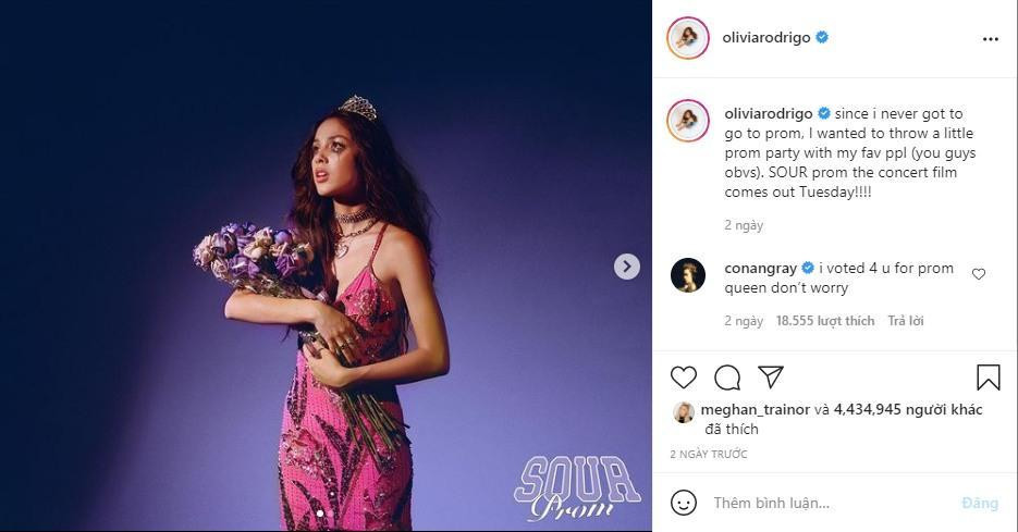 "Tôi chưa từng đến dự một prom bao giờ, vậy nên tôi muốn mở một prom nho nhỏ và mời những người bạn mà tôi yêu mến (là các bạn đấy)."