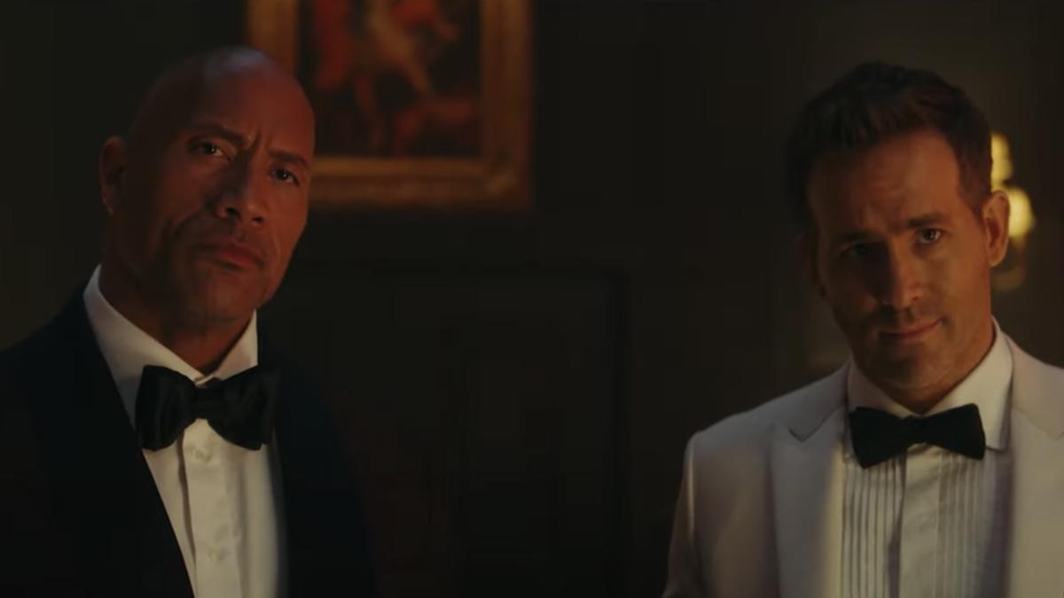 Nhìn thì cũng ra dáng một team hơi bị ăn ý, ăn rơ cả trang phục cơ mà! Nhìn thì cũng ra dáng một team hơi bị ăn ý, ăn rơ cả trang phục cơ mà!