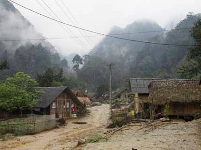 Một góc bản Cỏi – nơi có giống gà chín cựa