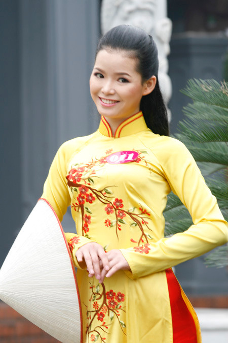 Ngô Bích Giang (SBD 011)