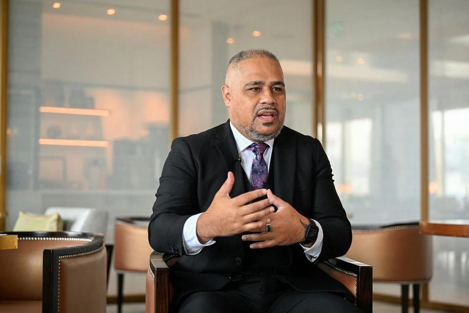 Bộ trưởng Quốc phòng New Zealand – ông Peeni Henare. Ảnh: Reuters