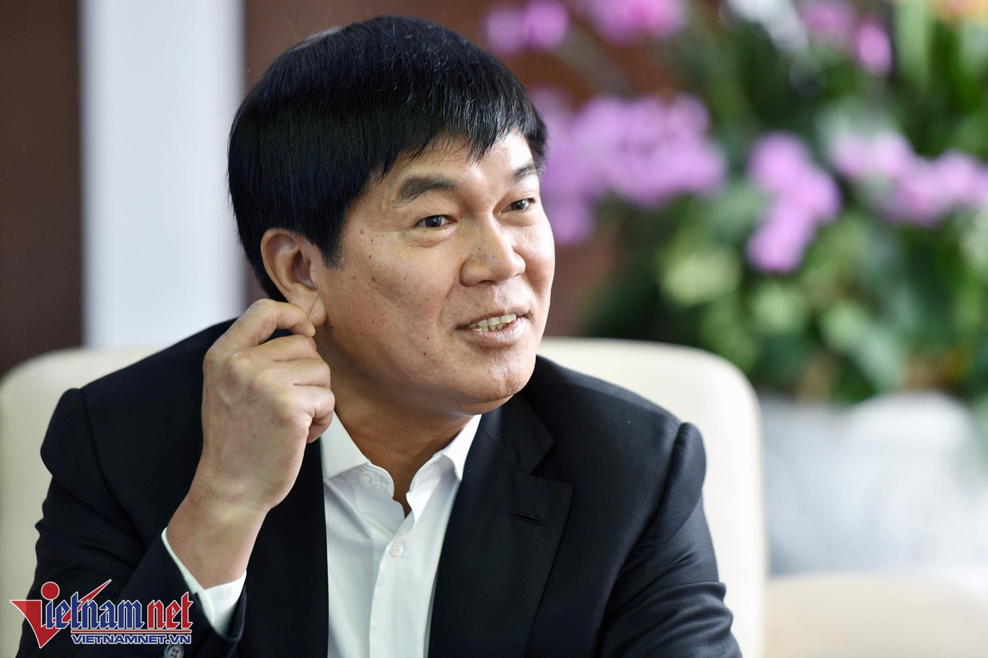 Ông Trần Đình Long rớt khỏi bảng xếp hạng Forbes đầu tuần nhưng lấy lại danh hiệu tỷ phú USD vào cuối tuần. (Ảnh: Hoàng Hà) Ông Trần Đình Long rớt khỏi bảng xếp hạng Forbes đầu tuần nhưng lấy lại danh hiệu tỷ phú USD vào cuối tuần. (Ảnh: Hoàng Hà)