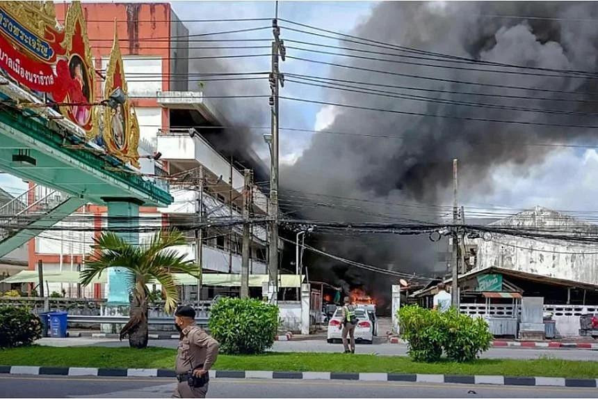 Hiện trường vụ đánh bom. Ảnh: Straitstimes