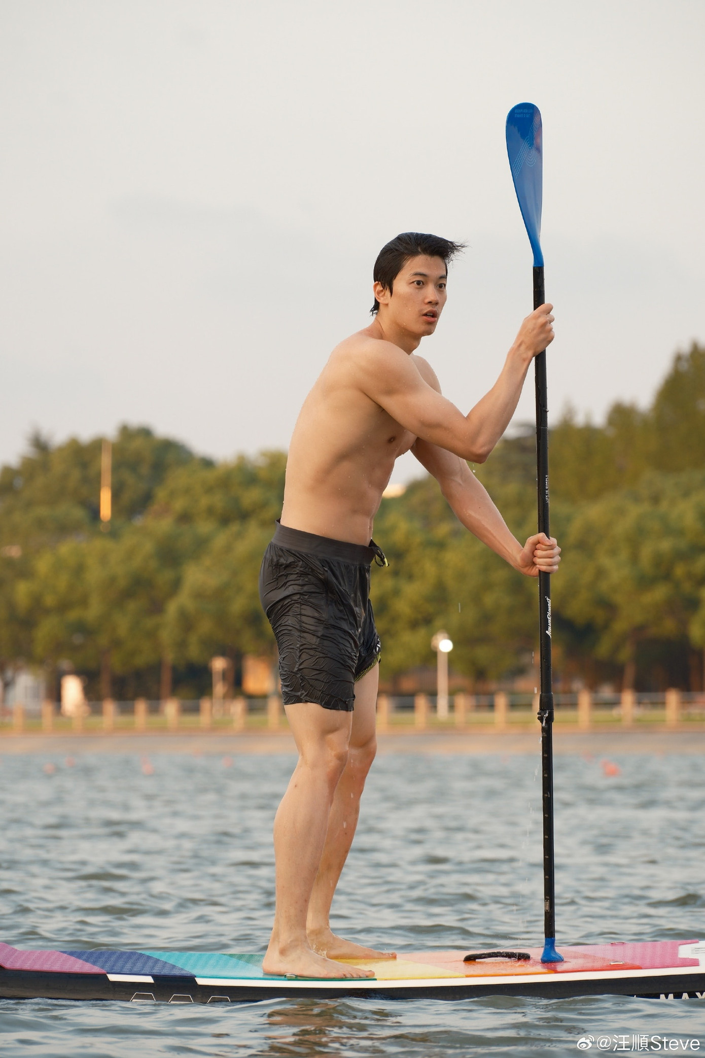 Wang Shun sở hữu chiều cao 1,91 m ấn tượng. Ảnh: Weibo. Wang Shun sở hữu chiều cao 1,91 m ấn tượng. Ảnh: Weibo.