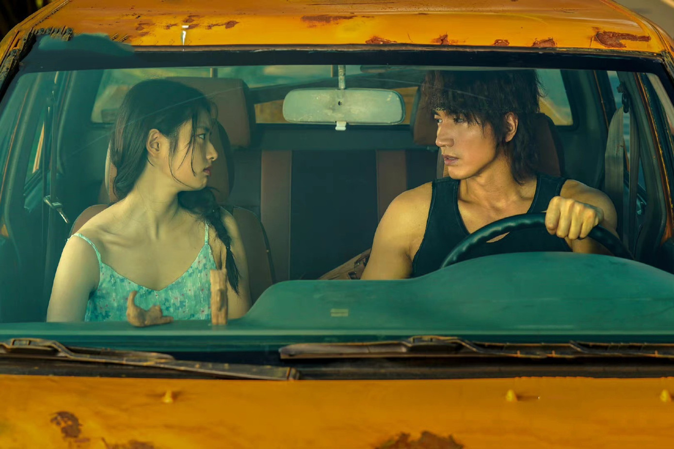 Kết thúc bi kịch kiểu phim Hàn Quốc 20 năm trước của Hoa mùa hạ gây ức chế cho người xem.