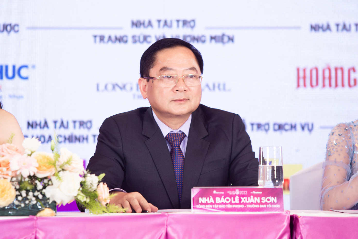 Nhà báo Lê Xuân Sơn – Trưởng Ban tổ chức cuộc thi Hoa hậu Việt Nam 2022. Nhà báo Lê Xuân Sơn – Trưởng Ban tổ chức cuộc thi Hoa hậu Việt Nam 2022.